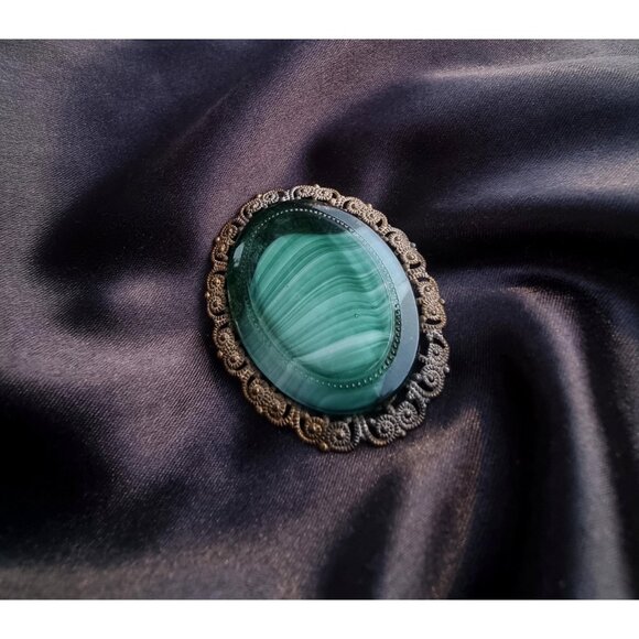 Rare Find Vintage WEST GERMANY Signed Green Glass Brooch Pin - Picture 5 of 7